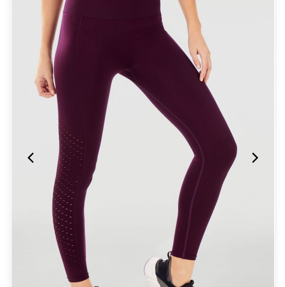 SOLD Fabletics seamless leggings